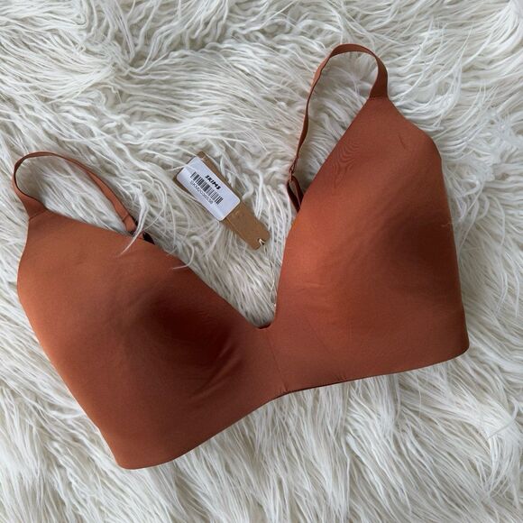 Skims Wireless Form T-shirt Bra Bronze Size 34DDDD - Picture 2 of 12